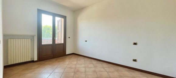 3غرفة شقة في Curtatone, Italy رقم 309733 14