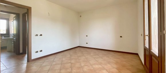 3غرفة شقة في Curtatone, Italy رقم 309733 11