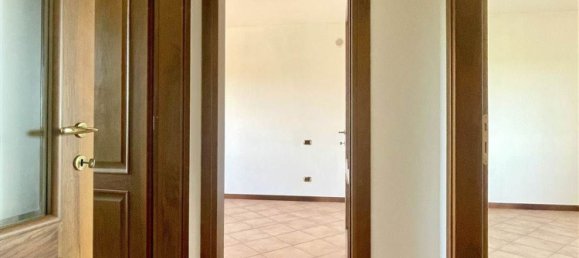 3غرفة شقة في Curtatone, Italy رقم 309733 9