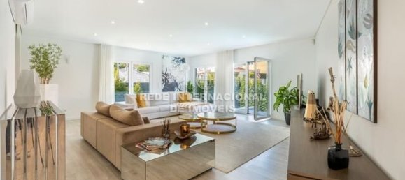 4 Schlafzimmer Villa in Cascais, Portugal, Nr. 259186 3