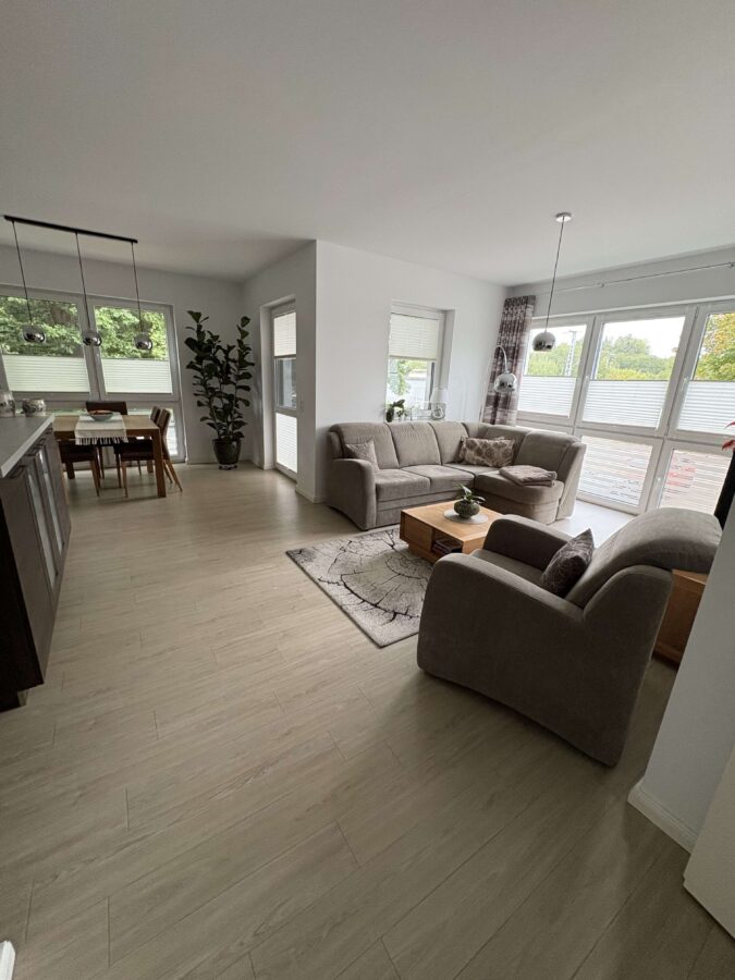 Квартира с 3 спальнями в Росток, Германия № 302829