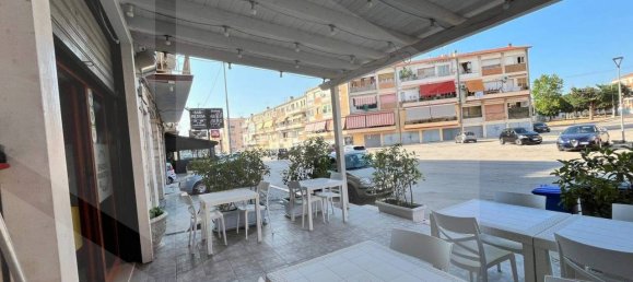 Propiedad comercial de 1 habitación en Cerignola, Italy No. 27993 6