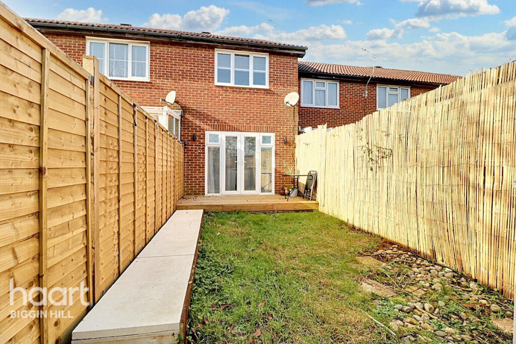 Casa de 2 dormitorios en Tatsfield, United Kingdom No. 4783