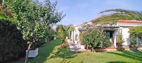 4 rooms Villa in Senigallia, Italy No. 304478 7