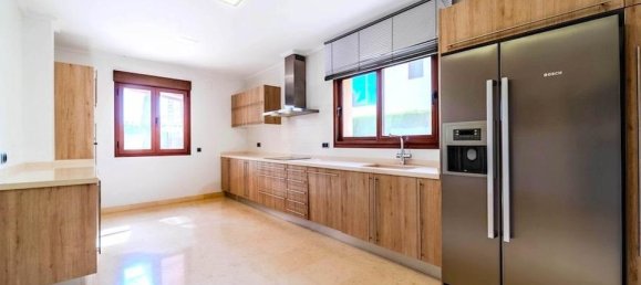 Casa de 5 dormitorios en Cabo Roig, Spain No. 189280 30