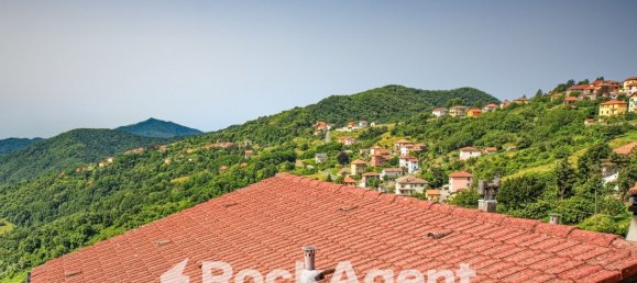 3 rooms House in Serra Riccò, Italy No. 15332 16