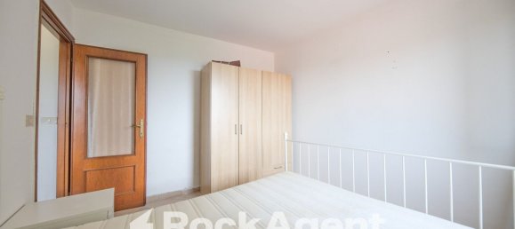 3 rooms House in Serra Riccò, Italy No. 15332 9