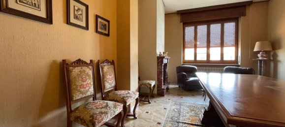 9-Zimmer Haus in Gattinara, Italy, Nr. 291558 32