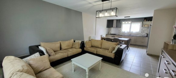 5 bedrooms House in Chatellerault, France No. 286037 4