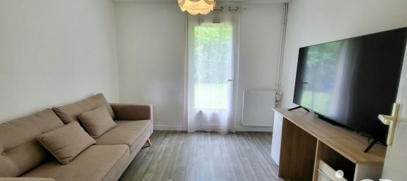 5 bedrooms House in Chatellerault, France No. 286037 8