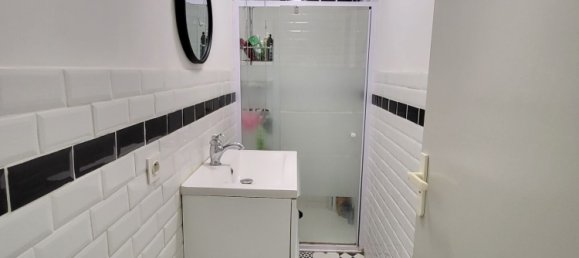 5 bedrooms House in Chatellerault, France No. 286037 10