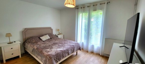 5 bedrooms House in Chatellerault, France No. 286037 9