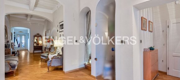 12-Zimmer Doppelhaus in Pisa, Italy, Nr. 139039 26