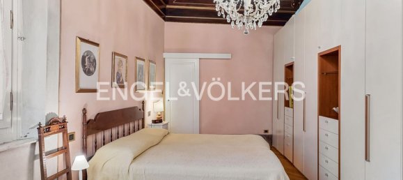12-Zimmer Doppelhaus in Pisa, Italy, Nr. 139039 22