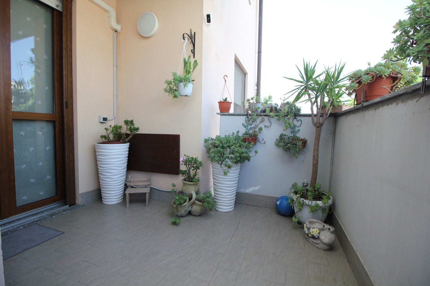 2 Schlafzimmer Wohnung in Legnano, Italy, Nr. 312330