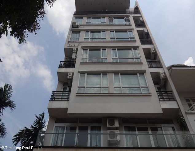 2 bedrooms Apartment in Tay Ho, Vietnam No. 5303