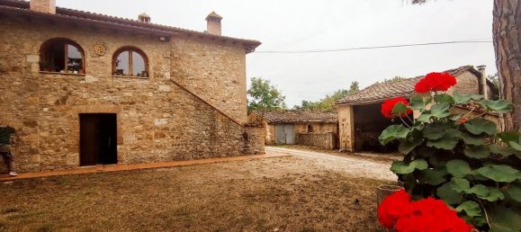 20 rooms House in Sovicille, Italy No. 223417 4