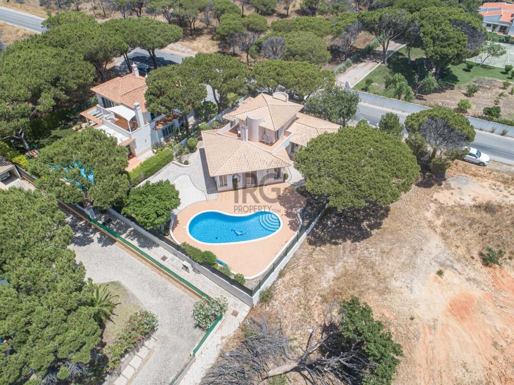 3 bedrooms Villa in Almancil, Portugal No. 318556