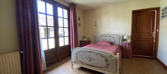 Casa de 4 dormitorios en Souesmes, France No. 82493 6