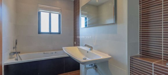 Penthouse T2 em Swieqi, Malta N.º 8980 40