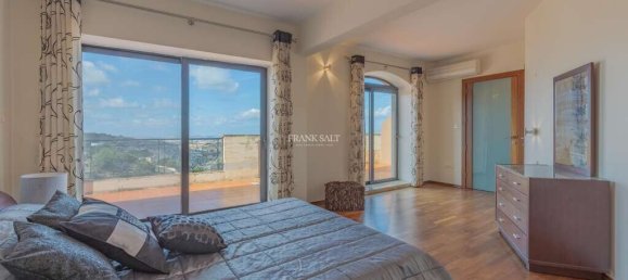 Penthouse T2 em Swieqi, Malta N.º 8980 38