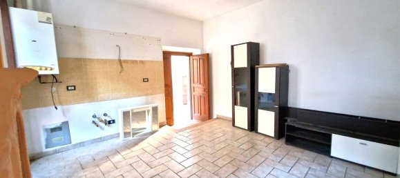 2-Zimmer Wohnung in Varallo Pombia, Italy, Nr. 106359 3