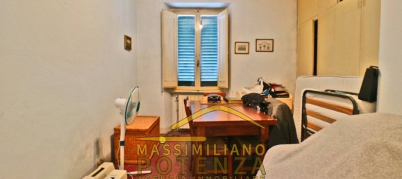 2 bedrooms House in Pescia, Italy No. 299678 6