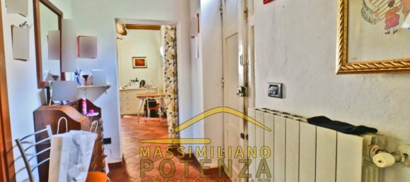 2 bedrooms House in Pescia, Italy No. 299678 16