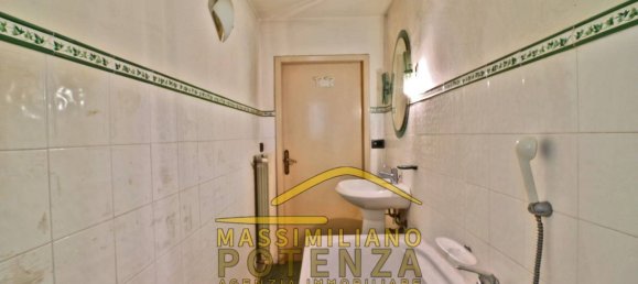 2 bedrooms House in Pescia, Italy No. 299678 7