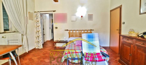 2 bedrooms House in Pescia, Italy No. 299678 10