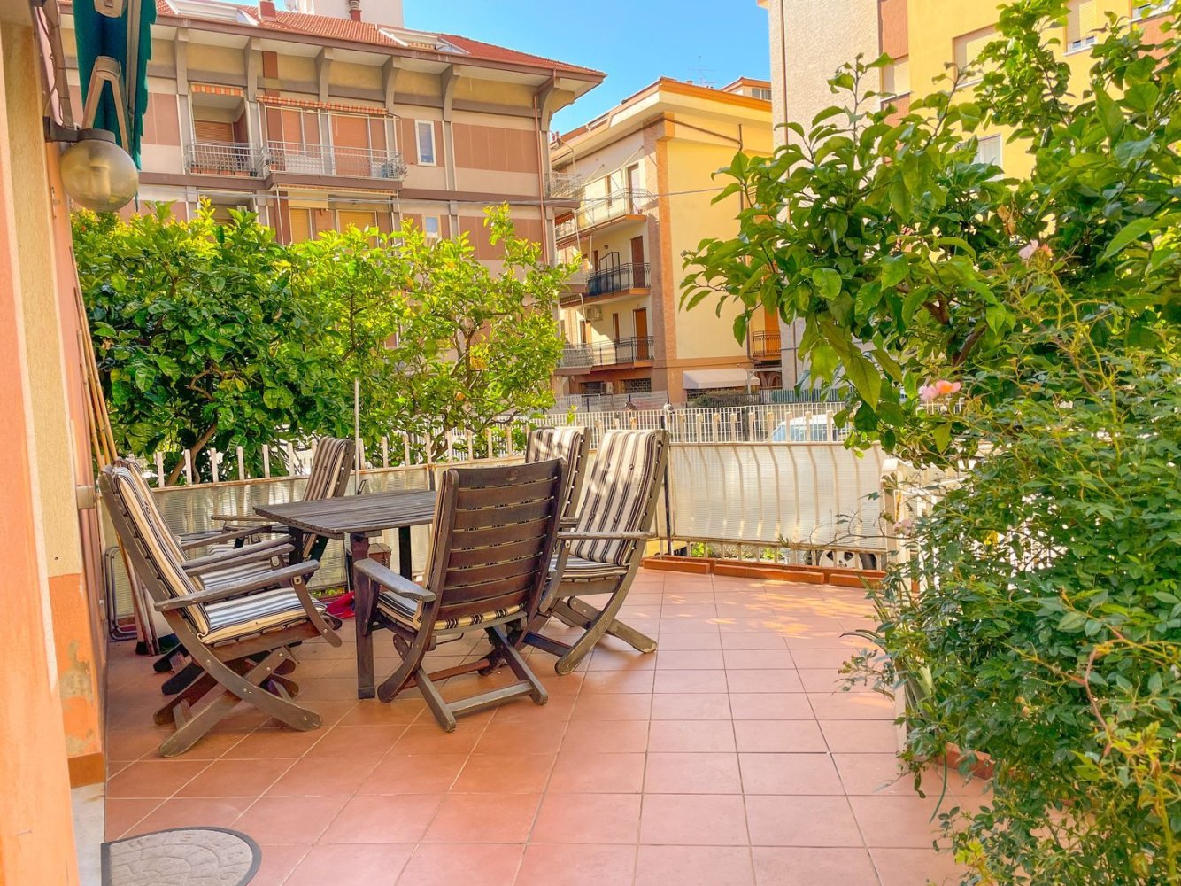 4 rooms Apartment in Alassio, Italy No. 12595
