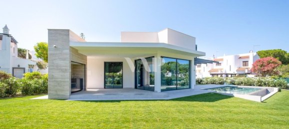 Villa de 4 dormitorios en Quarteira, Portugal No. 104241 35