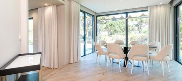 Villa de 4 dormitorios en Quarteira, Portugal No. 104241 3