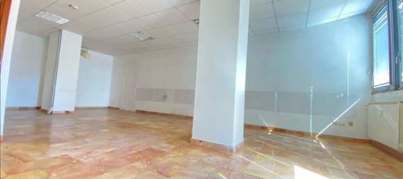 Escritório em Florence, Italy 180 m² N.º 71288 2