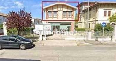 3 bedrooms Apartment in Quistello, Italy No. 302309