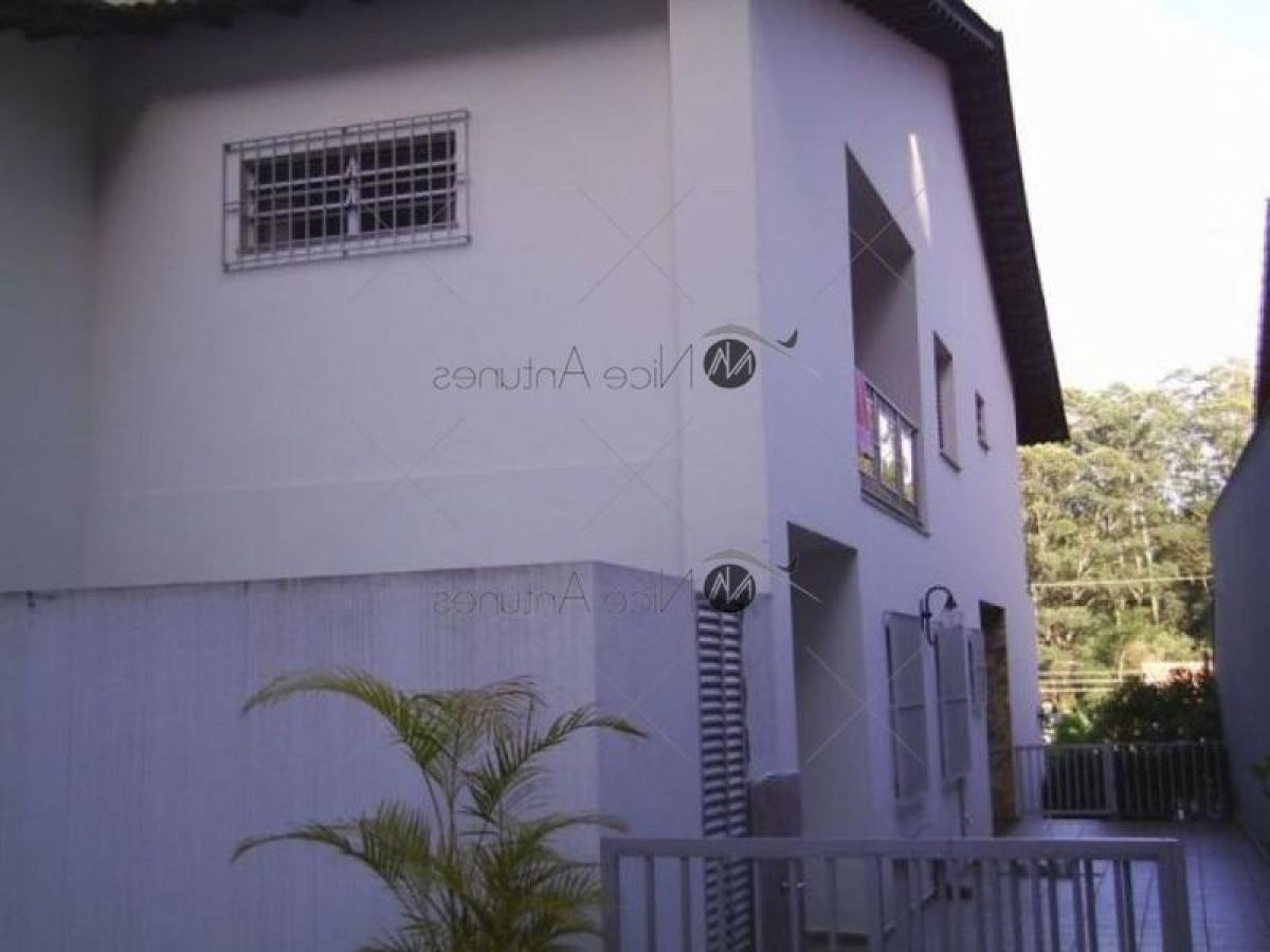 Дом с 4 спальнями в Сан-Паулу, Бразилия № 592469