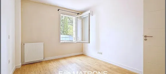 Квартира с 1 спальней в Марсель, Франция № 339646 8