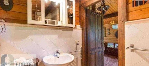 14 rooms House in Montignoso, Italy No. 286197 19