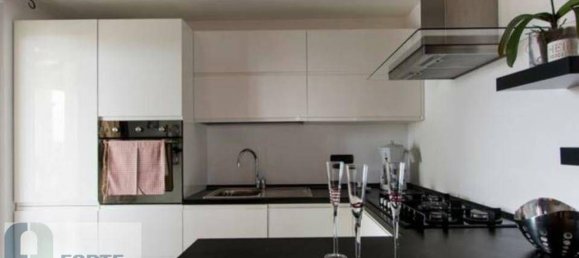 14 rooms House in Montignoso, Italy No. 286197 25