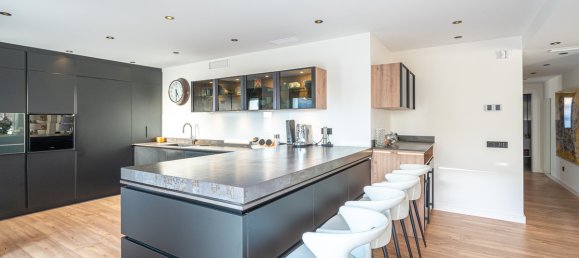 Villa de 5 dormitorios en Marbella, Spain No. 41224 13