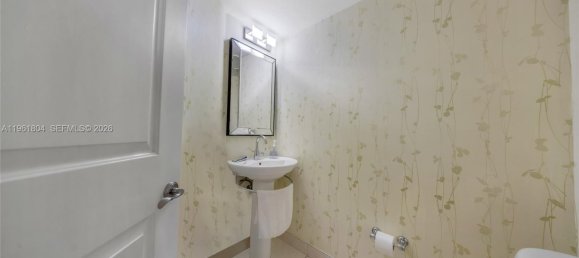 1 Schlafzimmer Gewerbliche Immobilien in Miami, USA, Nr. 615680 12