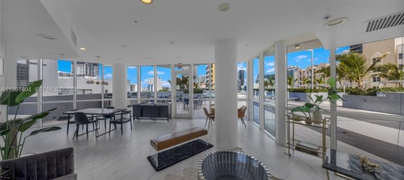 1 Schlafzimmer Gewerbliche Immobilien in Miami, USA, Nr. 615680 19