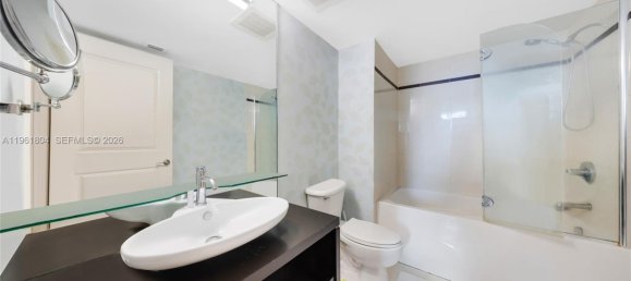 1 Schlafzimmer Gewerbliche Immobilien in Miami, USA, Nr. 615680 10