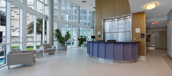 1 Schlafzimmer Gewerbliche Immobilien in Miami, USA, Nr. 615680 26