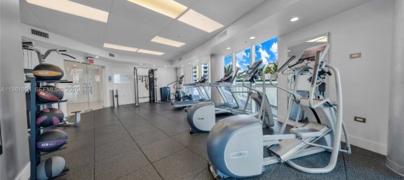 1 Schlafzimmer Gewerbliche Immobilien in Miami, USA, Nr. 615680 18