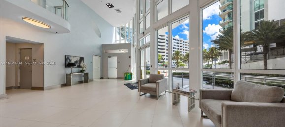 1 Schlafzimmer Gewerbliche Immobilien in Miami, USA, Nr. 615680 25