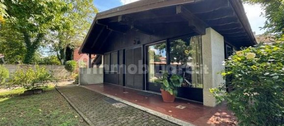 2 bedrooms Villa in Frascarolo, Italy No. 326525 2