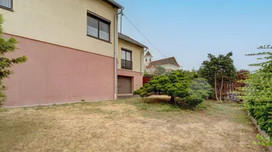 3 rooms House in Rabensburg, Austria No. 135637