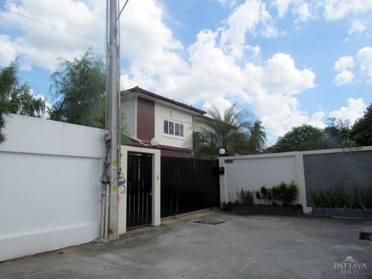 4 غرف نوم مقهى / مطعم في Pattaya, Thailand رقم 768