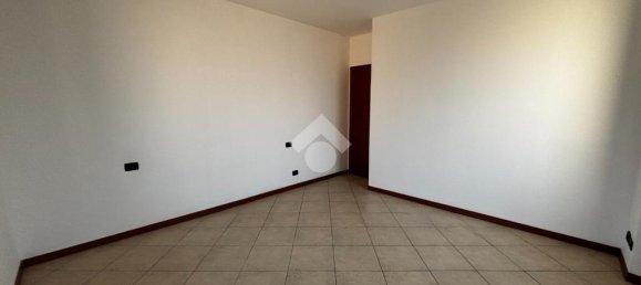 1 Schlafzimmer Wohnung in Osio Sopra, Italy, Nr. 371445 13